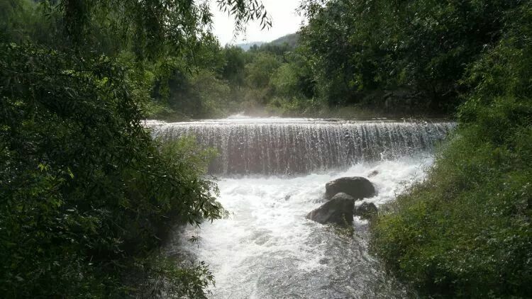 济南近郊游，盛夏已来，亲子旅行就要去三王峪。