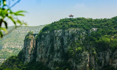 三王峪的济南，一脉青山挽着冬风